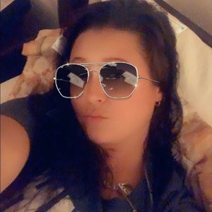 Meet your Posher, Rednek